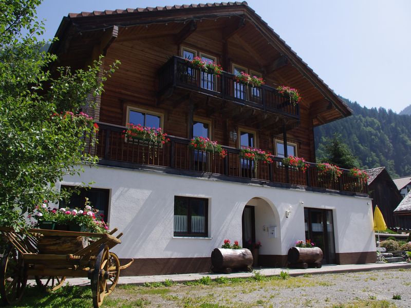 23303341-Ferienwohnung-3-St. Gallenkirch-800x600-2