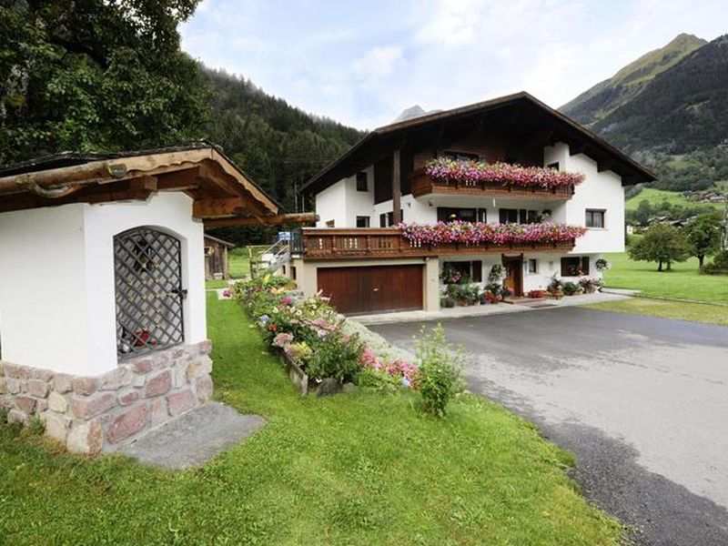 23577386-Ferienwohnung-3-St. Gallenkirch-800x600-0