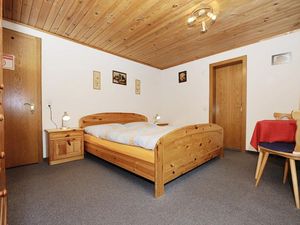 23577387-Ferienwohnung-5-St. Gallenkirch-300x225-3