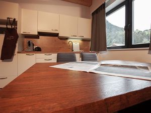 22210141-Ferienwohnung-6-St. Gallenkirch-300x225-3