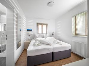 22347967-Ferienwohnung-6-St. Gallenkirch-300x225-1