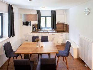 22348005-Ferienwohnung-6-St. Gallenkirch-300x225-5