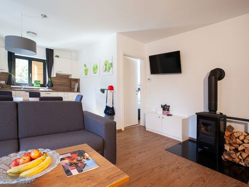 22624383-Ferienwohnung-6-St. Gallenkirch-800x600-2