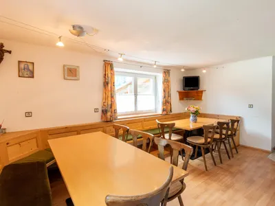DiningRoom