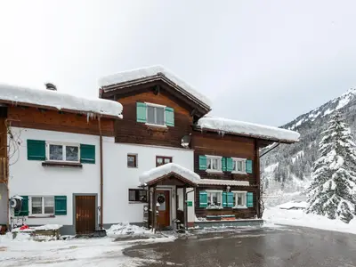 ExteriorWinter