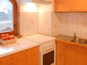 23744473-Ferienwohnung-4-St. Gallenkirch-300x225-2