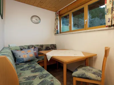 DiningRoom