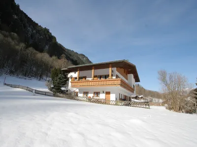 ExteriorWinter