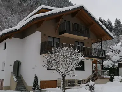 Unser Haus mit der neue Fassade