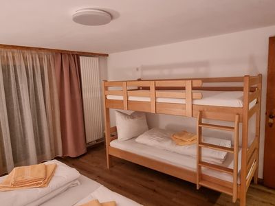 Stockbett Mehrbetzimmer