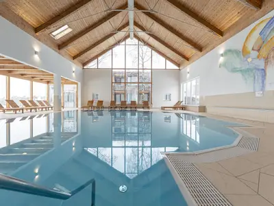 PoolOfHouse