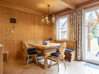 DiningRoom