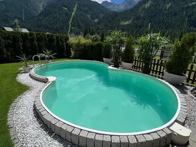 Pool2