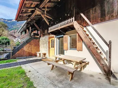 Ferienwohnung für 13 Personen (170 m²) in St Jean D'Aulps 2/10