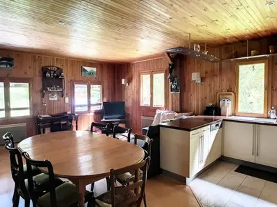 Ferienwohnung für 11 Personen (95 m²) in St Jean D'Aulps 3/10