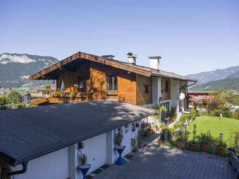 22209687-Ferienwohnung-3-St. Johann in Tirol-800x600-2