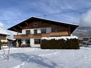 23545411-Ferienwohnung-6-St. Johann in Tirol-300x225-5