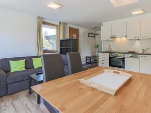 23896329-Ferienwohnung-4-St. Johann in Tirol-300x225-5