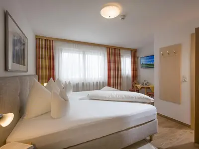 Hotel Theresia Garni - Doppelzimmer ohne Balkon