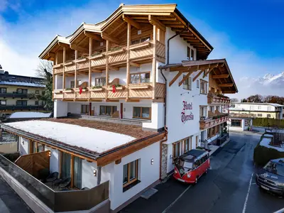 Hotel Theresia Garni - Hausansicht - Winter