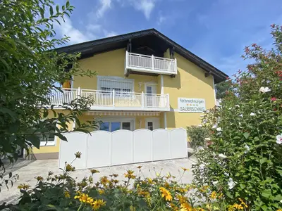 Haus-Agathe-unten-Balkon-IMG_6606