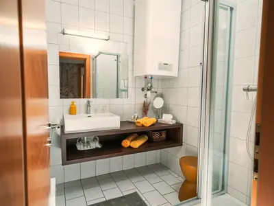 Komfortapartment F Bad
