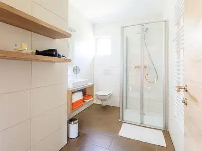 Badezimmer Apartment 2