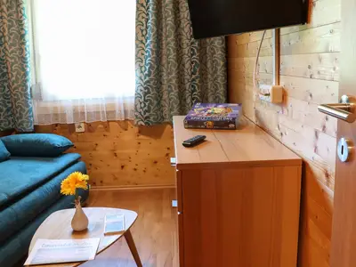 Holzbungalow 1 Wohnzimmer (2)