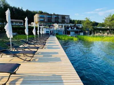 hauseigener Badestrand