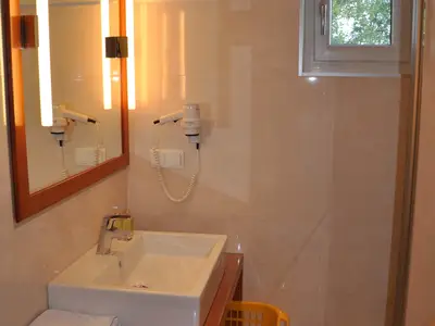 Wohnung 5_Badezimmer