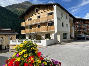 Ferienwohnung für 4 Personen (48 m²) in St. Leonhard im Pitztal