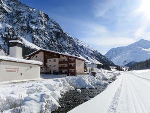 Ferienwohnung für 8 Personen (130 m&sup2;) in St. Leonhard im Pitztal