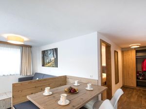 23878415-Ferienwohnung-4-St. Leonhard im Pitztal-300x225-4