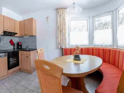 Ferienwohnung für 2 Personen (45 m²) in St. Leonhard im Pitztal 1/10