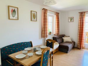 18658424-Ferienwohnung-6-St. Lorenz am Mondsee-300x225-5