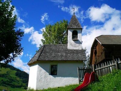 Die Kapelle am Hof