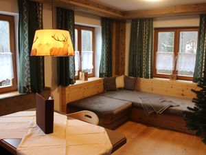 18595480-Ferienwohnung-6-St. Martin bei Lofer-300x225-1