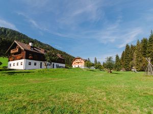 917479-Ferienwohnung-4-St. Michael im Lungau-300x225-1