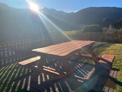 Picknick, Grill und Gartenbereich mit Sonnenwiese