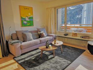 439694-Ferienwohnung-2-St. Moritz-300x225-1