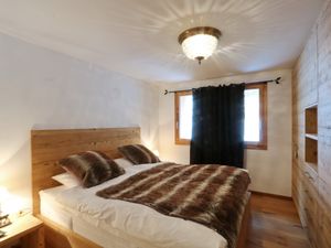 23324373-Ferienwohnung-2-St. Moritz-300x225-4