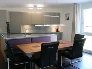 18547088-Ferienwohnung-4-St. Moritz-300x225-4