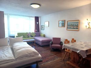 19381048-Ferienwohnung-2-St. Moritz-300x225-2