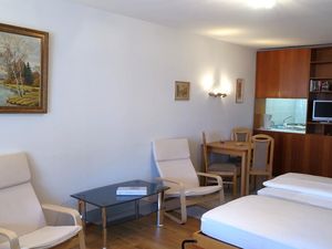 19381055-Ferienwohnung-2-St. Moritz-300x225-1