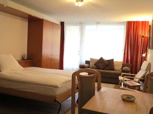 19381055-Ferienwohnung-2-St. Moritz-300x225-2