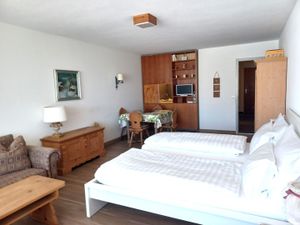 19381052-Ferienwohnung-2-St. Moritz-300x225-1