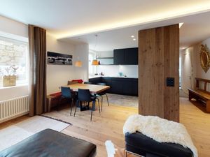 22925307-Ferienwohnung-4-St. Moritz-300x225-1