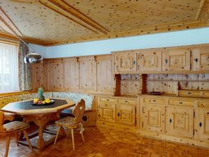 23385375-Ferienwohnung-7-St. Moritz-300x225-4