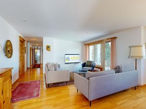 23580329-Ferienwohnung-5-St. Moritz-300x225-3