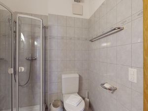 23675772-Ferienwohnung-4-St. Moritz-300x225-3